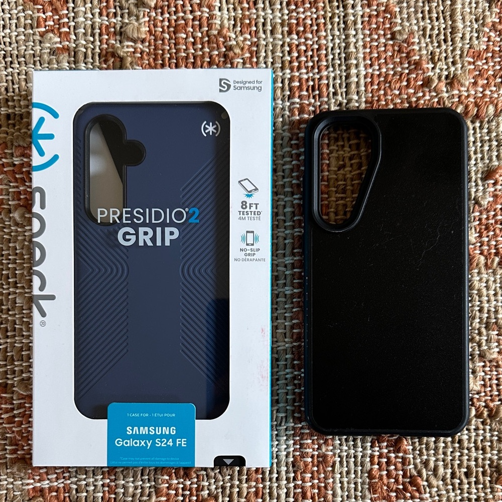 2 Samsung Galaxy S24 FE cases, one black and one navy blue